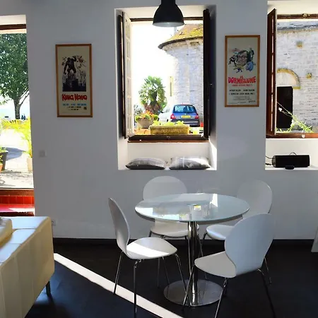 7 Rue De L'abbe Duplech Semesterbostad Sauveterre-de-Bearn